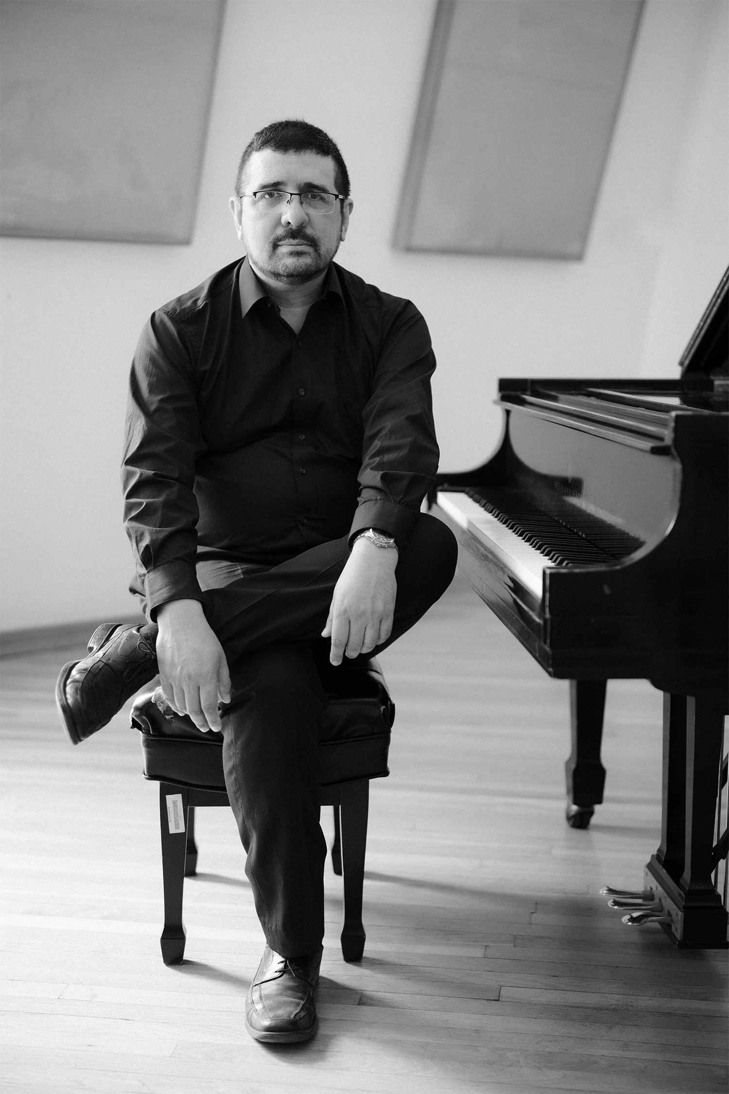 Héctor Ocampo.
